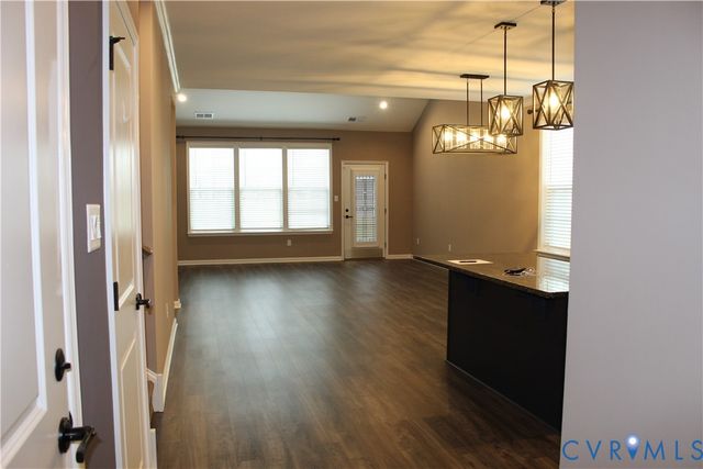 10618 Valor Ln, Chesterfield, VA 23832