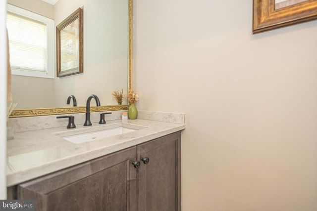 168 OLD YORK RD, New Hope, PA 18938