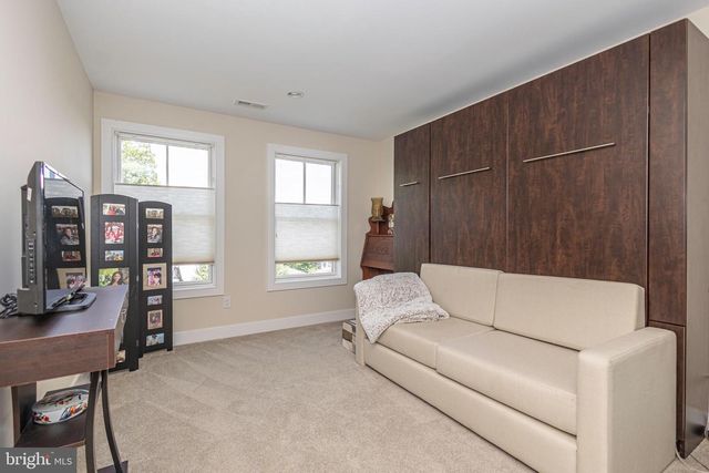 168 OLD YORK RD, New Hope, PA 18938