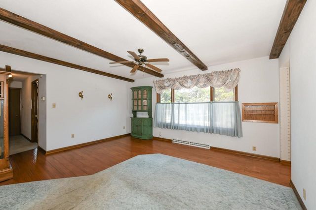 6919 W Bluemound ROAD, Wauwatosa, WI 53213