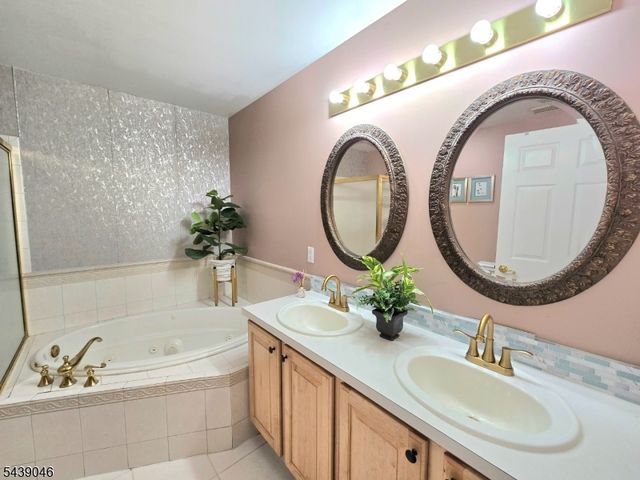 324 Winthrop Dr, Nutley Twp., NJ 07110