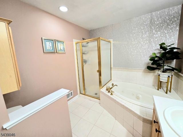 324 Winthrop Dr, Nutley Twp., NJ 07110