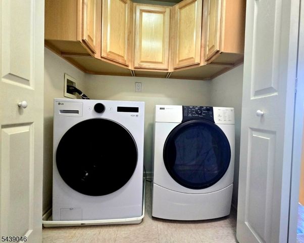 324 Winthrop Dr, Nutley Twp., NJ 07110