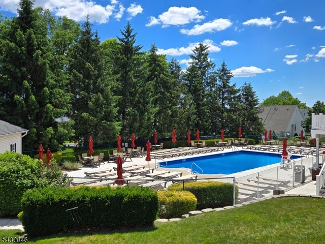 324 Winthrop Dr, Nutley Twp., NJ 07110