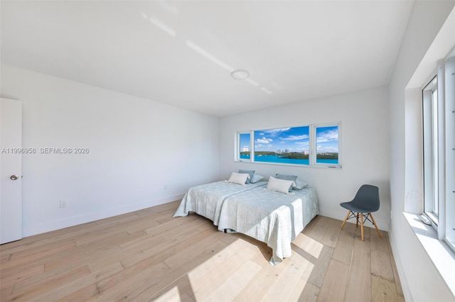 10300 W Bay Harbor Dr 9D, Bay Harbor Islands, FL 33154