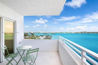 10300 W Bay Harbor Dr 9D, Bay Harbor Islands, FL 33154