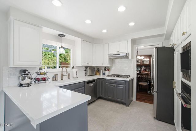 1490 Calle La Cumbre, Camarillo, CA 93010