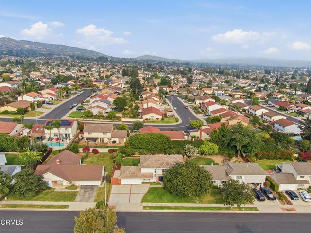 1490 Calle La Cumbre, Camarillo, CA 93010