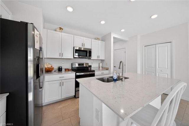 14275 Oviedo PL, Fort Myers, FL 33905