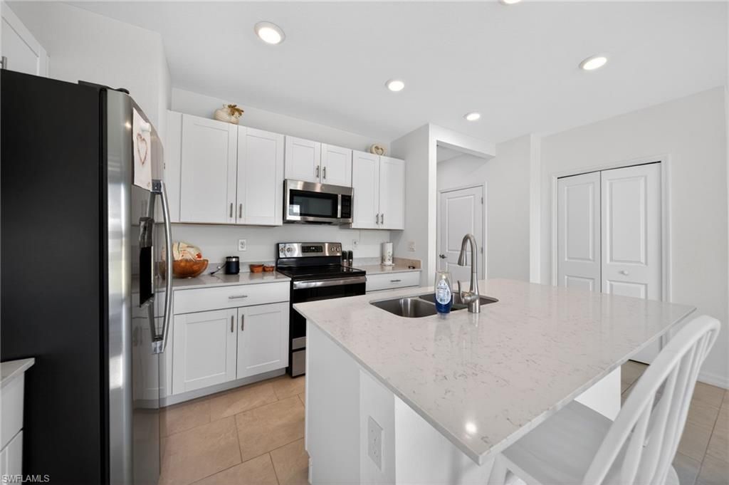 14275 Oviedo PL, FORT MYERS, FL 33905 — photo 5