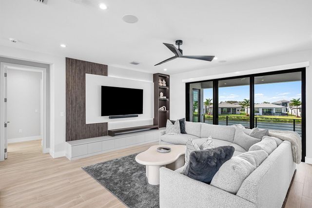 20071 Pacific Dunes Drive, Boca Raton, FL 33434