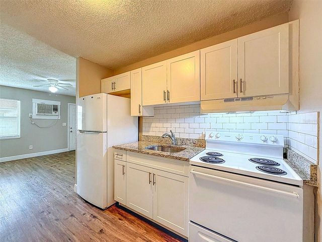 3216 N 48TH STREET B, Tampa, FL 33605