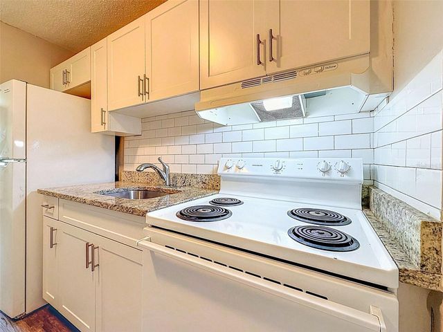 3216 N 48TH STREET B, Tampa, FL 33605
