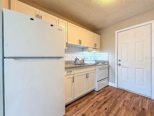 3216 N 48TH STREET B, Tampa, FL 33605