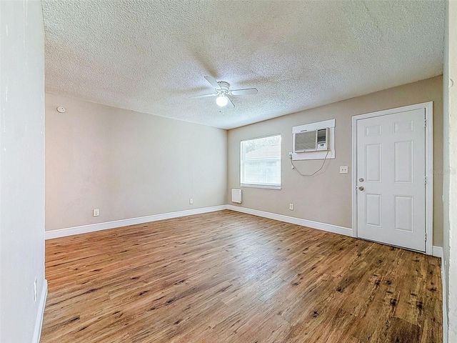 3216 N 48TH STREET B, Tampa, FL 33605
