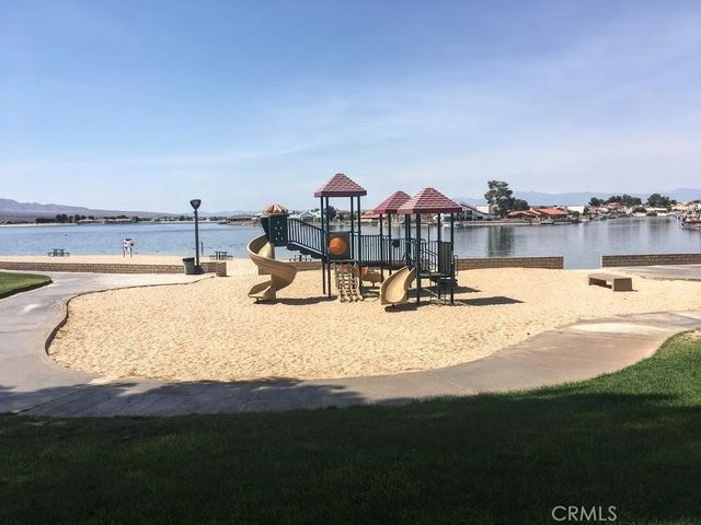 26358 Edgewater Lane, Helendale, CA 92342