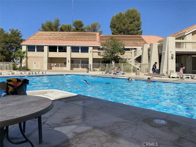 26358 Edgewater Lane, Helendale, CA 92342