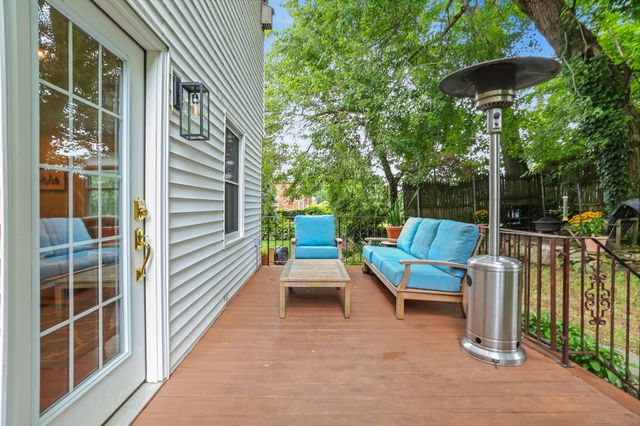 209 Seaside Avenue APT 5, Stamford, CT 06902