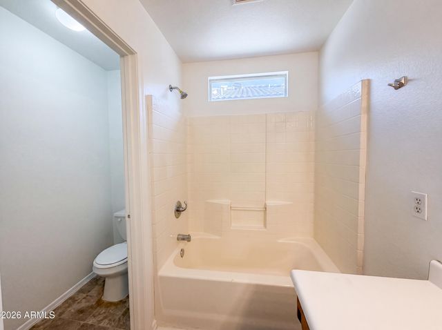 1515 E BLOCH Road, Phoenix, AZ 85040