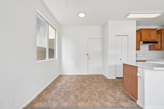 1515 E BLOCH Road, Phoenix, AZ 85040