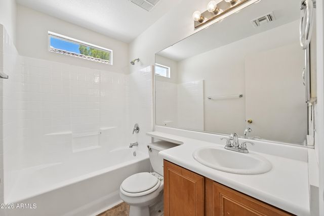 1515 E BLOCH Road, Phoenix, AZ 85040