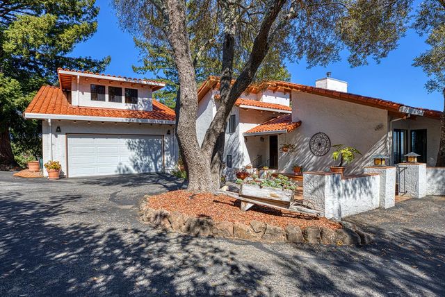 3430 Loma Alta Lane, Santa Cruz, CA 95065