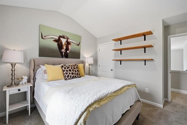 17 Four Feathers Lane NE, Rydal, GA 30171