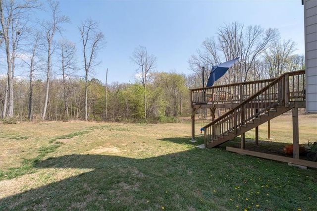 17 Four Feathers Lane NE, Rydal, GA 30171