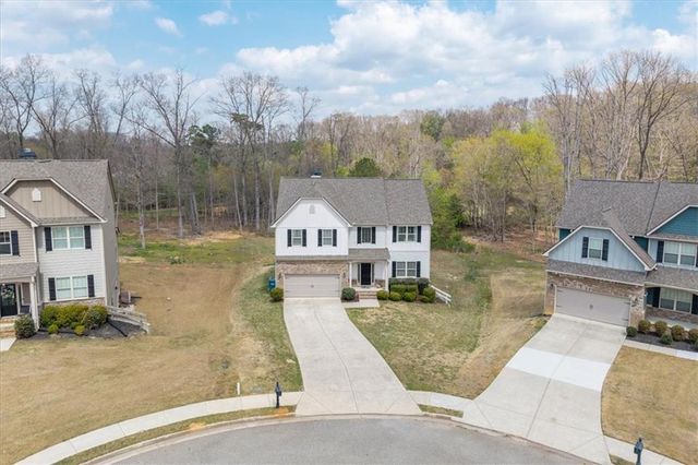 17 Four Feathers Lane NE, Rydal, GA 30171