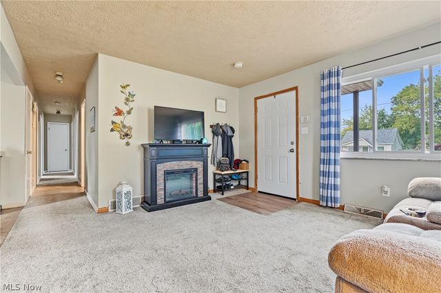 4111 Vira Road, Stow, OH 44224