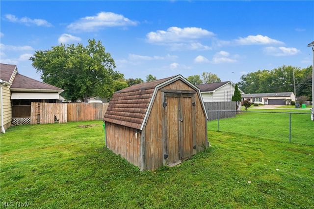 4111 Vira Road, Stow, OH 44224