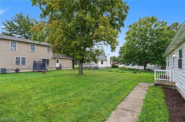4111 Vira Road, Stow, OH 44224