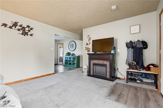 4111 Vira Road, Stow, OH 44224