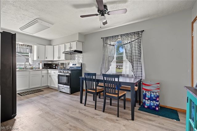 4111 Vira Road, Stow, OH 44224