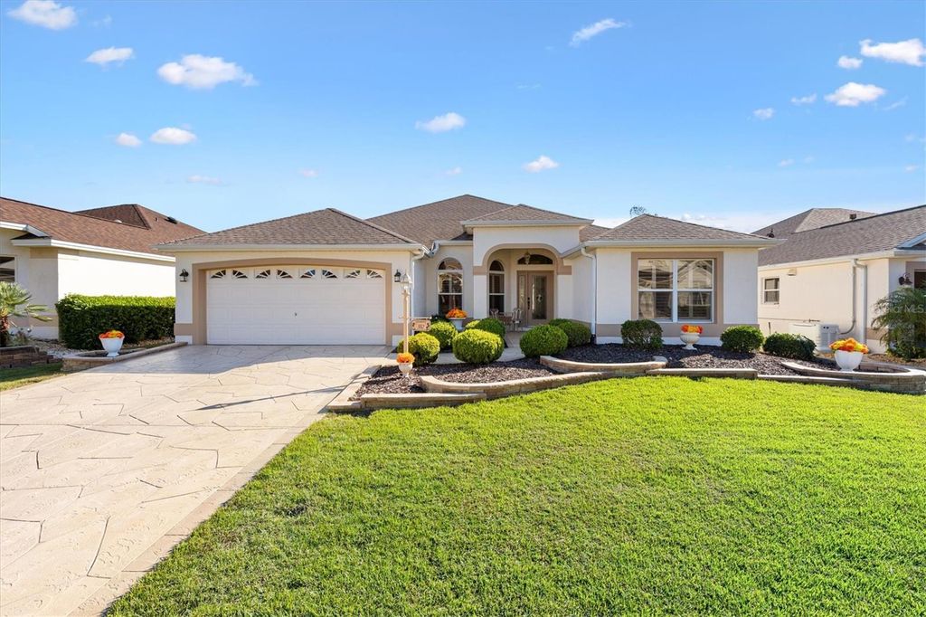 552 SOCIETY HILL CIRCLE, The Villages, FL 32162