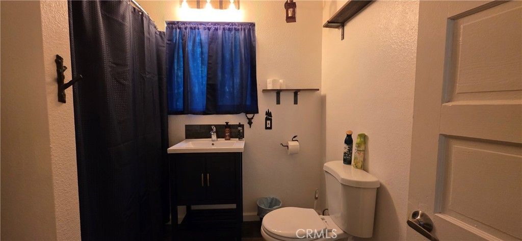 Image 19 of property listing at 16478 New York House, Brownsville, CA 95919