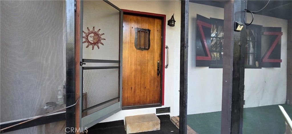 Image 4 of property listing at 16478 New York House, Brownsville, CA 95919