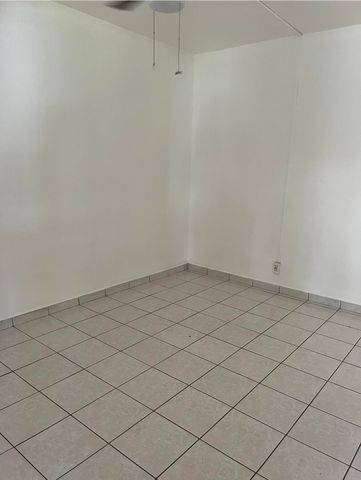 1840 TAFT Street 1-5, Hollywood, FL 33020