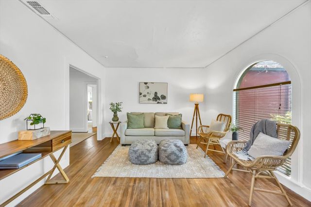 3765 E Pacific Ave, Sacramento, CA 95820