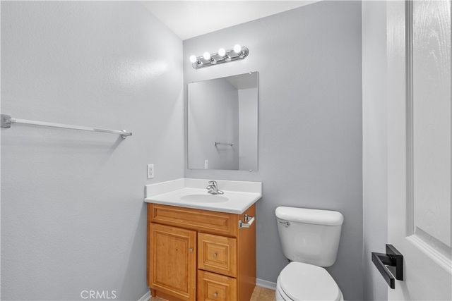 24036 Via Vista, Valencia, CA 91354