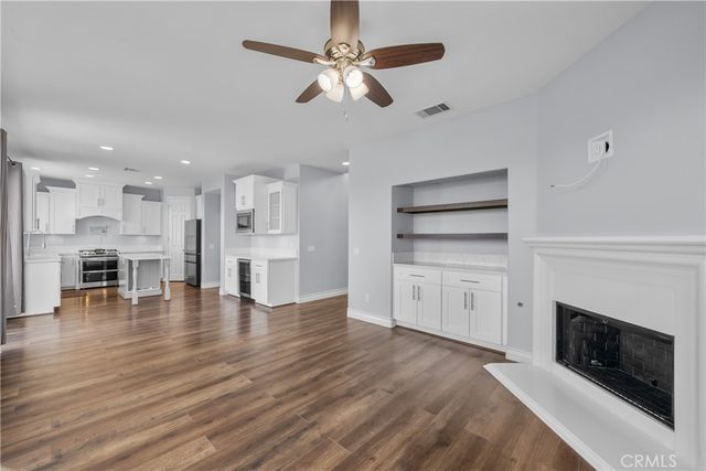 24036 Via Vista, Valencia, CA 91354
