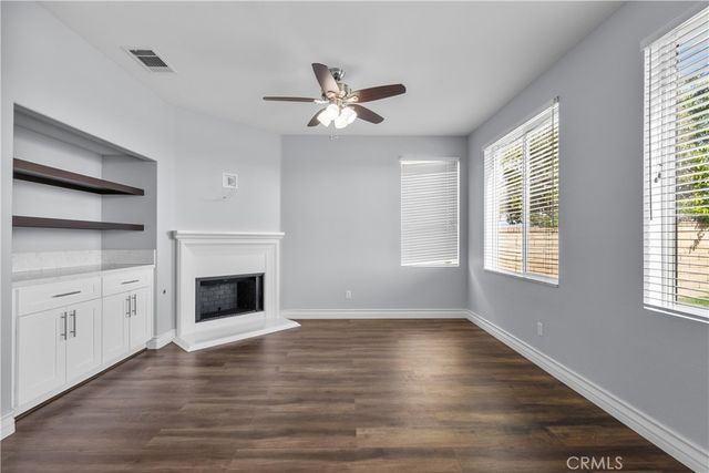 24036 Via Vista, Valencia, CA 91354