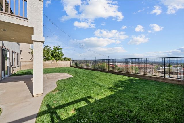 24036 Via Vista, Valencia, CA 91354