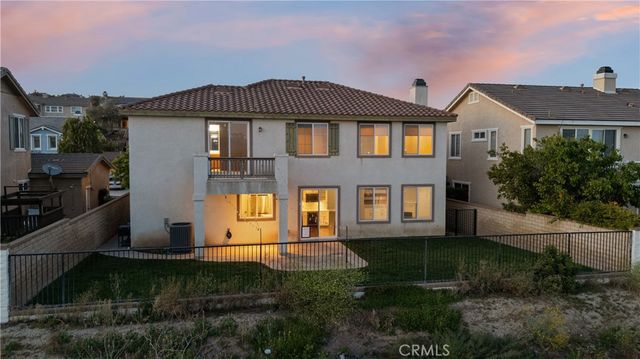 24036 Via Vista, Valencia, CA 91354
