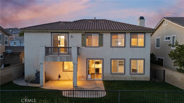 24036 Via Vista, Valencia, CA 91354