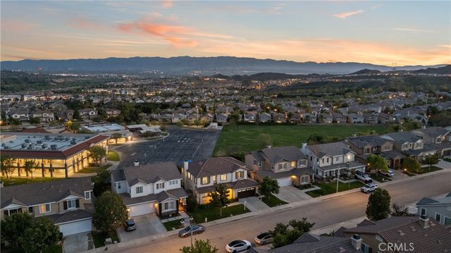 24036 Via Vista, Valencia, CA 91354
