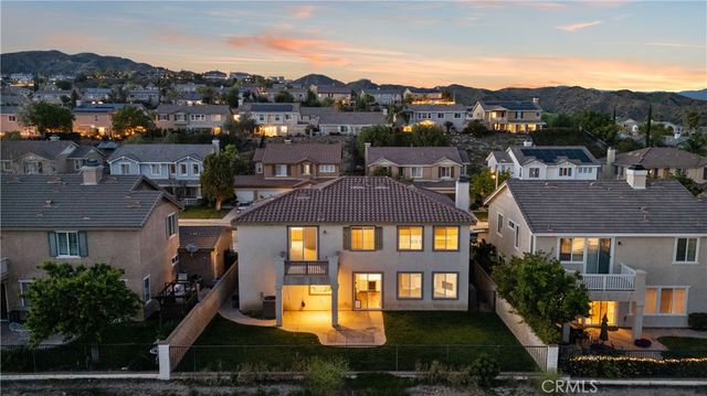 24036 Via Vista, Valencia, CA 91354
