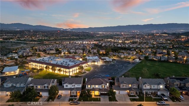 24036 Via Vista, Valencia, CA 91354