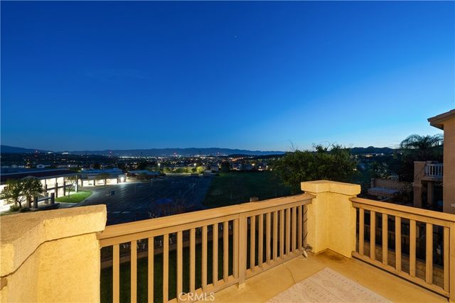 24036 Via Vista, Valencia, CA 91354