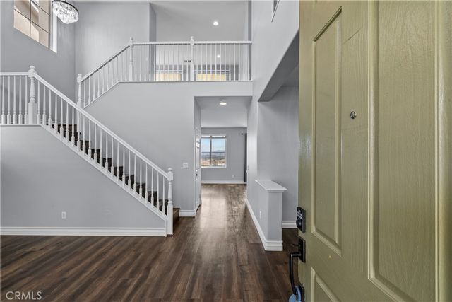 24036 Via Vista, Valencia, CA 91354